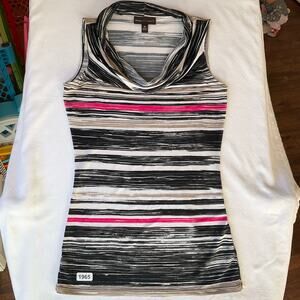 Dana Buchman Women’s Sleeveless Stretchy Stripes Blouse size XS, Black & White